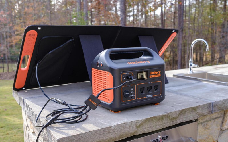 Jackery portable power station Super cool gadgets
